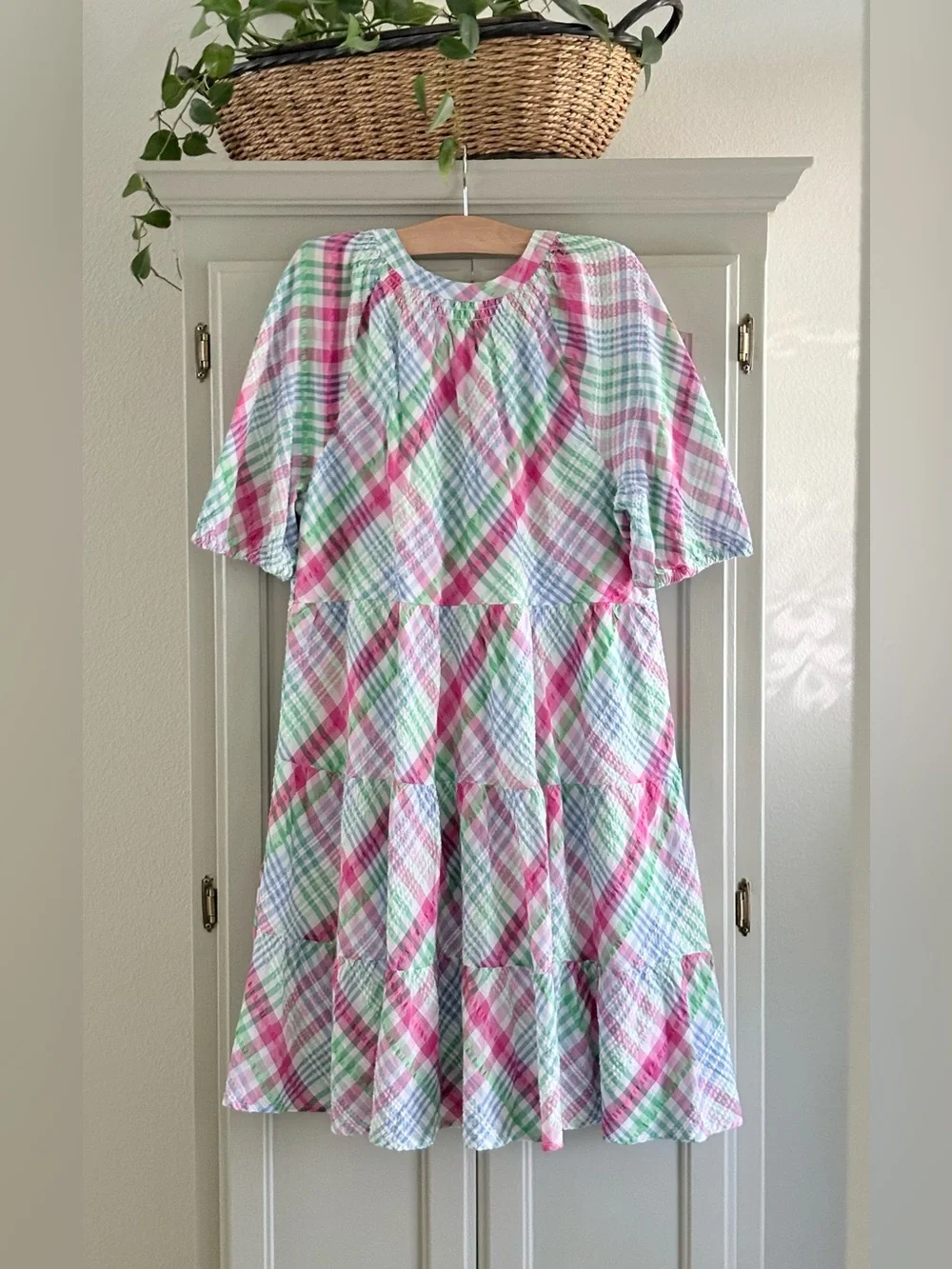 Crown & Ivy Tiered Skirt Seersucker Cotton Split Neck Puff Sleeve Dress | Size L - Picture 8 of 8